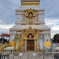 บรรยากาศ พระธาตุน้อยศรีบุญเรือง