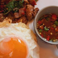 กะเพราหมีเบตง บางศรีเมือง