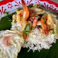 ครัวกลางทุ่ง คุ้มบ้านสามขาว