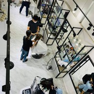 บรรยากาศ Club H Salon