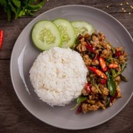 อาหารตามสั่ง อ้อมใหญ่