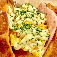 EGG CLUB ~ PIZZA ~ แซนวิชสไตล์เกาหลี บางบัวทอง