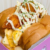 EGG CLUB ~ PIZZA ~ แซนวิชสไตล์เกาหลี บางบัวทอง