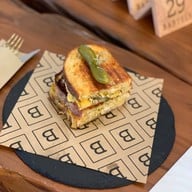 เมนูของร้าน BARTELS Sukhumvit - Sourdough Sandwiches, Coffee & Juicery พร้อมพงษ์