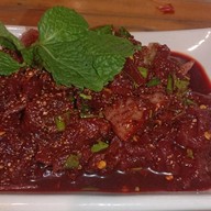 แซ่บอิสาน ลาบยโส (เส้นหลังค่ายสุรนารี)