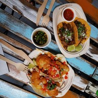 เมนูของร้าน Cholos Tacos อโศก