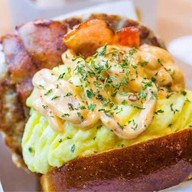 EGG CLUB ~ PIZZA ~ แซนวิชสไตล์เกาหลี บางบัวทอง