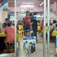 ป้าเล็กอาหารตามสั่งเจ้าเก่า หน้า ม.นอร์ทกรุงเทพ ป้าเล็กอาหารตามสั่งเจ้าเก่า หน้า ม.นอร์ท