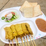 ห่อหมกทะเลย่าง & ลูกชิ้นปิ้ง