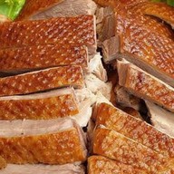 จู โจว เป็ดพะโล้ร้อยปี JuJow's Legend of the Stewed Duck