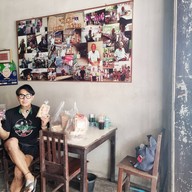 ก๋งลุ้ง ขนมโบราณต้นตำรับห้วยยอด (ไม่มีสาขา)