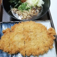 ซาชิเดลี่ ร้านอาหารญี่ปุ่น