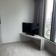 The Quarter Ari By Uhg