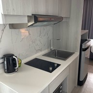 The Quarter Ari By Uhg