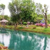 ธารคีรี (สวนน้ำกำนัน)