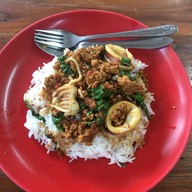 เพลินพุง8ริ้ว ก๋วยเตี๋ยวเนื้อตุ๋น หมูตุ๋น-ไก่ตุ๋น อาหารตามสั่ง เจ้าเดียวในแปดริ้ว เจ้าเดียว ในแปดริ้ว