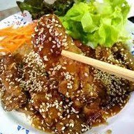 ร้านอาหาร J&N Coffee  food and drink