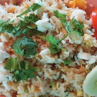กระเพาะปลาหม้อดิน - ข้าวผัดปู แม่ข้าวต้ม