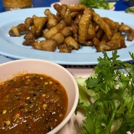 เมนูของร้าน จ่าเหลา หมูทอด