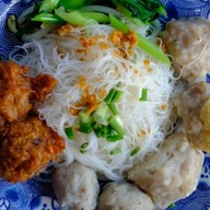 ส่างหยุ่นก๋วยเตี๋ยวแคะ ตลาดใหม่,ซอย3