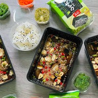 เจ้ากะเพรา - ถนนอดุลยเดช