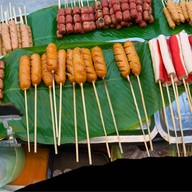 ลูกชิ้นกิมเฮง ตลาดไร่วนาสิน