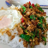 กระเพราคอนหวันแง๊ะ By เจ้นิด -