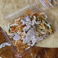 ผัดไทโบราณหมุกรอบ