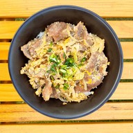 เมนูของร้าน มาชิโกะ ด้งบุริ แม่ริมพลาซ่า