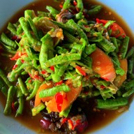 แคทส้มตำ จิ้มจุ่ม อาหารอีสาน