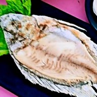 เมี่ยงปลาเผา ลุงยศ เจ้าเก่า เจ้าดัง (อร่อยจนไม่เหลือก้าง) ลุงยศ