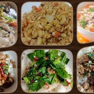 ส้มตำ&ปั้นสิบไส้ปลา(by.เก๋ คิดแล้วลงมือทำ) (มบ.พฤกษา45)