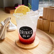 เมนูของร้าน Drinks On Me (ดริ๊งส์ ออน มี) พญาไทย