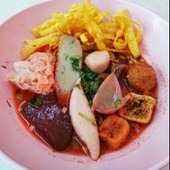 เมนูของร้าน ก๋วยเตี๋ยวต้มยำหมูกรอบดอนเมือง