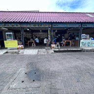 ป้าจุ๋ม เกาะล้าน