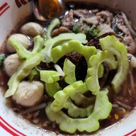เมนูของร้าน เจ๊เพ็ญ โฮเด้ง