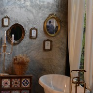 Black To Basic Cafe&bistro