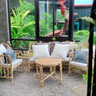 Black To Basic Cafe&bistro