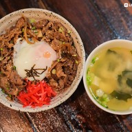 เมนูของร้าน Sis Cafe'