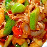 ครัวฮาลาล (حلال)  ตลาดรวยมาร์เก็ต ประชาอุทิศ90