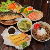 เมนูของร้าน Sis Cafe'