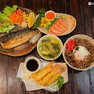 เมนูของร้าน Sis Cafe'