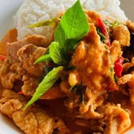 ครัวฮาลาล (حلال)  ตลาดรวยมาร์เก็ต ประชาอุทิศ90