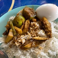 เมนูของร้าน ลองแล แกงใต้