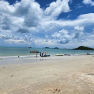 หาดนางรอง