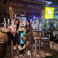 บรรยากาศ หอยป้ายแดง(กะทู้) Phuket