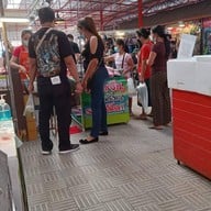 ขนมจีนแม่รัตน์ตลสดชัชวาลลำลูกกาคลอง7 ตลาดชัชวาลลำลูกคลอง7