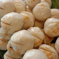 ลูกชิ้น ใจแอ้น ปลาระเบิด(ข้างเซเว่นตรงข้ามสวนนก)