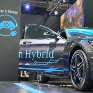 เจ้าของโชว์รูมรถเบนซ์ เมอร์ซิเดสเบ้นซ์บางพลี สุวรรณภูมิ นำเข้ารุ่นรถ รถโรสรอยด์ยุโรปอย่างเดียว สั่งจองรถอะไหล่แท้ รุ่นแสนล้านขึ้นไป รุ่นระดับโลกเท่านั้น