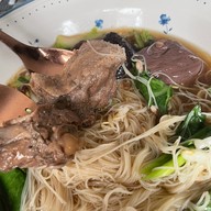 เมนูของร้าน ก๋วยเตี๋ยวเป็ดตุ๋น ไพศาลโภชนา